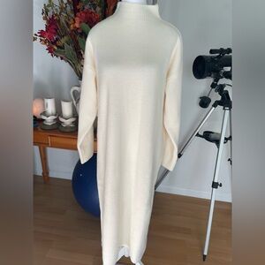 Chic Cream Long Sleeve Knit Dress